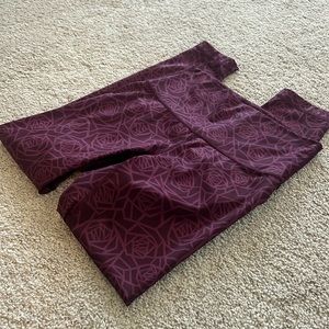 Lululemon size 6, high times pant with Luxathletic fabric